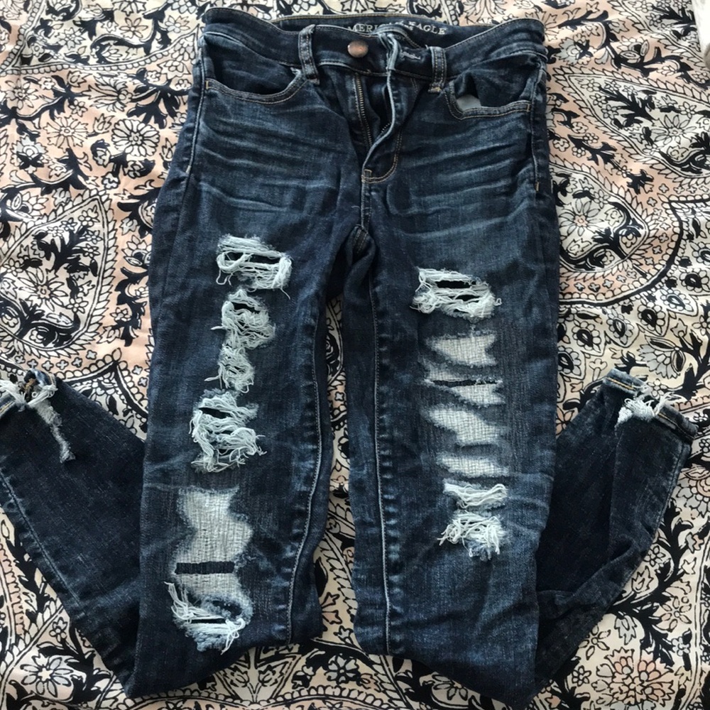 American Eagle Distressed Jeans